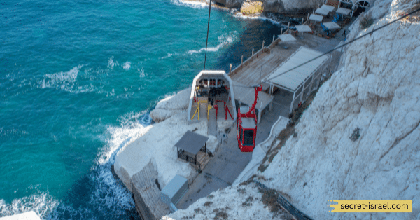 Accessing the Grottoes_ Transportation and Tickets