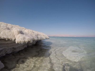 The secret beach of the Dead Sea – Metzoke Dragot beach