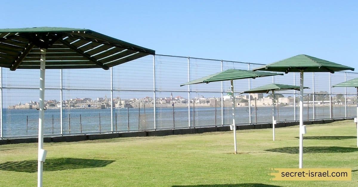 Akko Beach