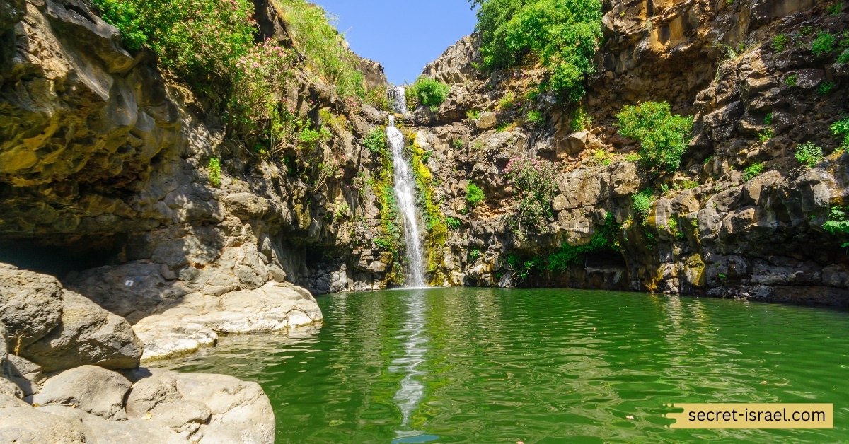 Cave Hannukah at Yehudiya Forest