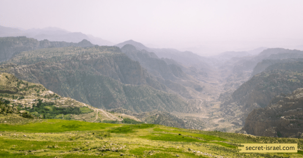 Hike Dana Nature Reserve