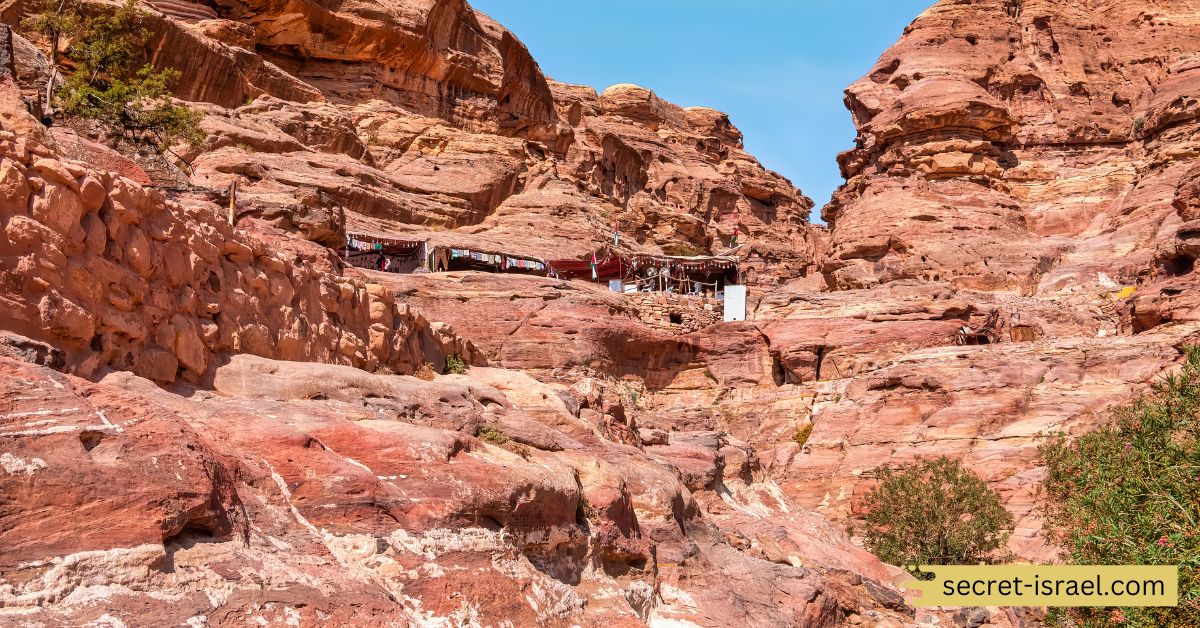 Hike Jordan Trail