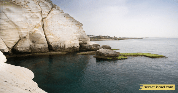 History and Geology of the Grottoes