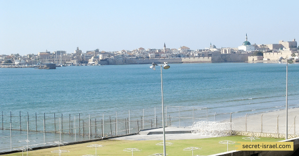 Hof HaCarmel Beach, Haifa