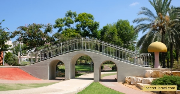 Holon Park