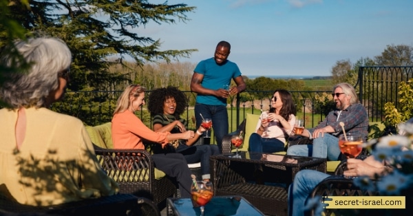 How Friday Holiday Enhances Family and Community Bonds
