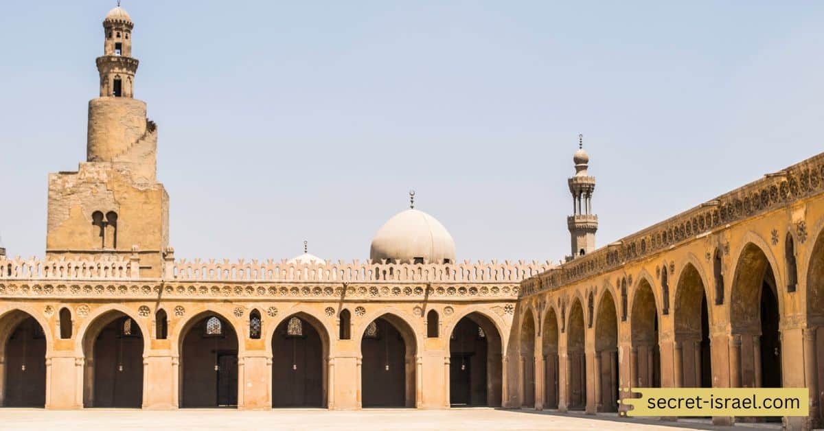 Ibn Tulun Mosque, Givatayim