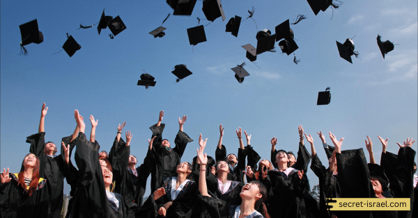 Life After Graduation_ Employment and Opportunities in Jordan