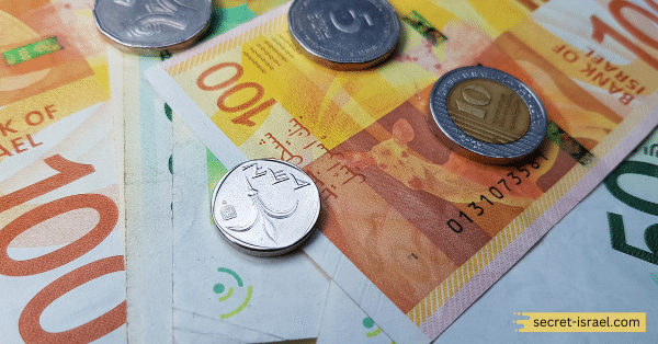 Making the Banknotes Accessible to Everyone2