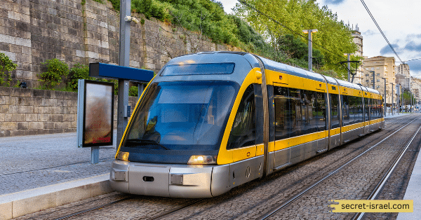Navigating the Israeli Railway System