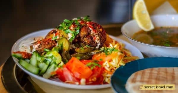 Savoring the Unique Flavors of Israeli Coastal Cuisine