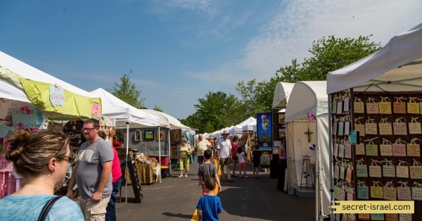 Take a Tour of the Local Art Scene