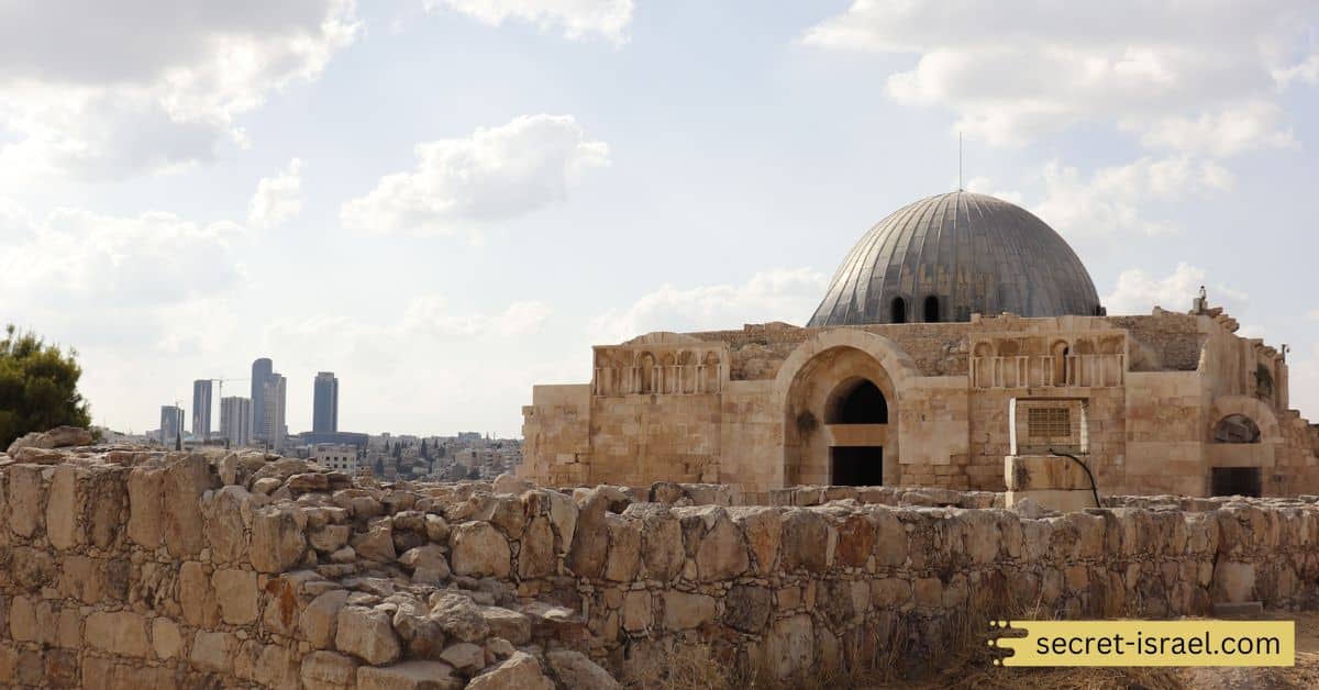 Visit Jabal al-Qala'a Hilltop Fortress
