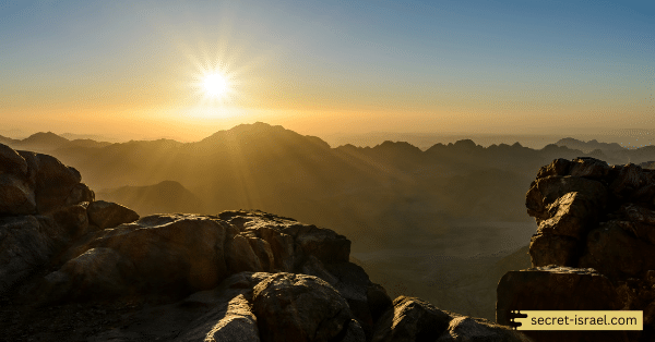 Climb Mount Sinai
