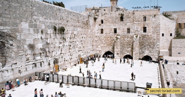 Experiencing Western Wall Tunnel for Jewish People