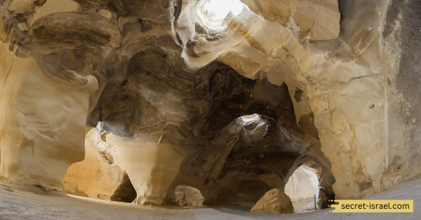Exploring the Underground City of Beit Guvrin