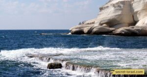 Rosh Hanikra Grottoes: Tourist Guide