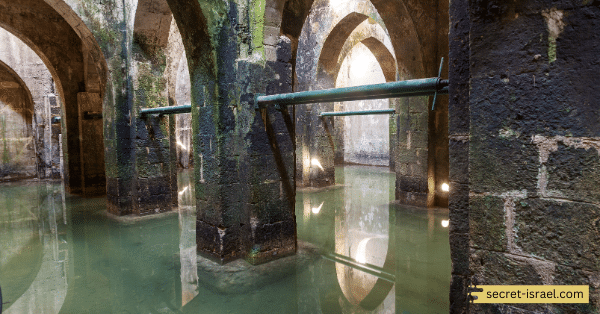 The Pool of Arches