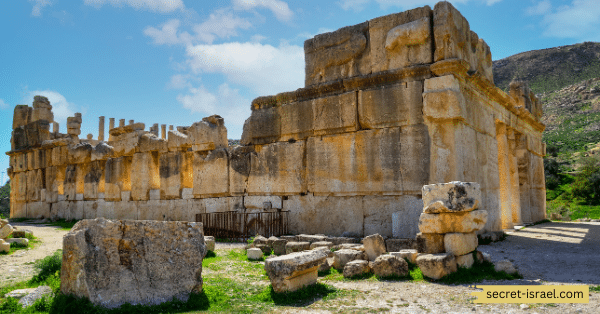 Al-Qasr Castle